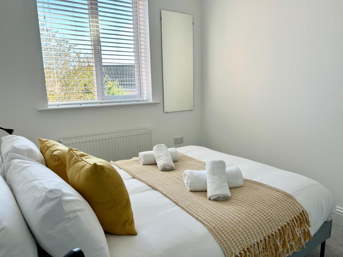 The Town House, Whole House Suitable For Contractors And Families Market Harborough Extérieur photo